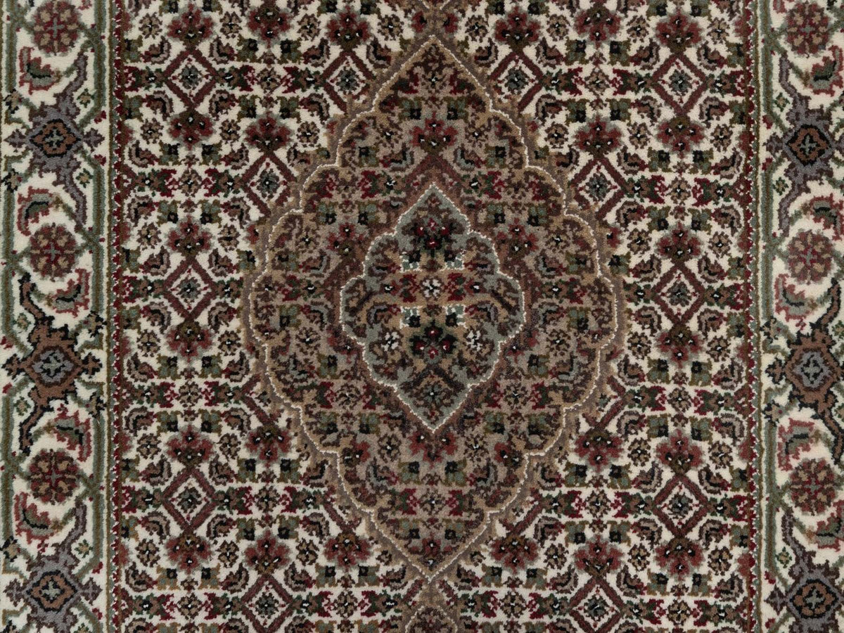 Tabriz hand-knotted wool runner in Ivory, 2'8" x 11'9", SKU O092670 (view 5)