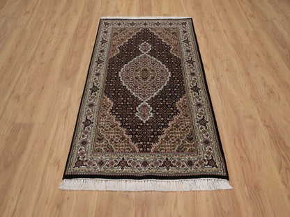 Tabriz hand-knotted wool rug in Black, 2'11" x 5'2", SKU O092673 (view 2)