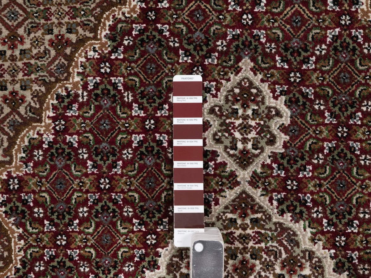 Tabriz hand-knotted wool rug in Red, 3'11" x 6', SKU O092690 (view 4)