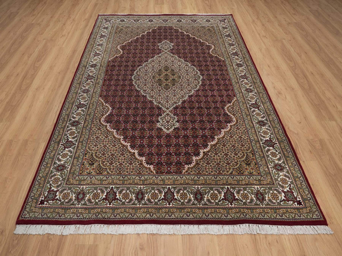 Tabriz hand-knotted wool rug in Red, 6' x 9', SKU O092691 (view 2)
