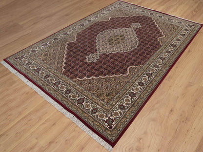 Tabriz hand-knotted wool rug in Red, 6' x 9', SKU O092691 (view 3)