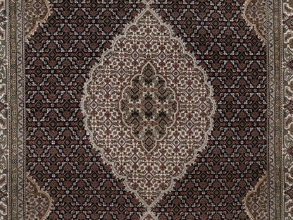 Tabriz hand-knotted wool rug in Black, 6'1" x 8'10", SKU O092692 (view 7)
