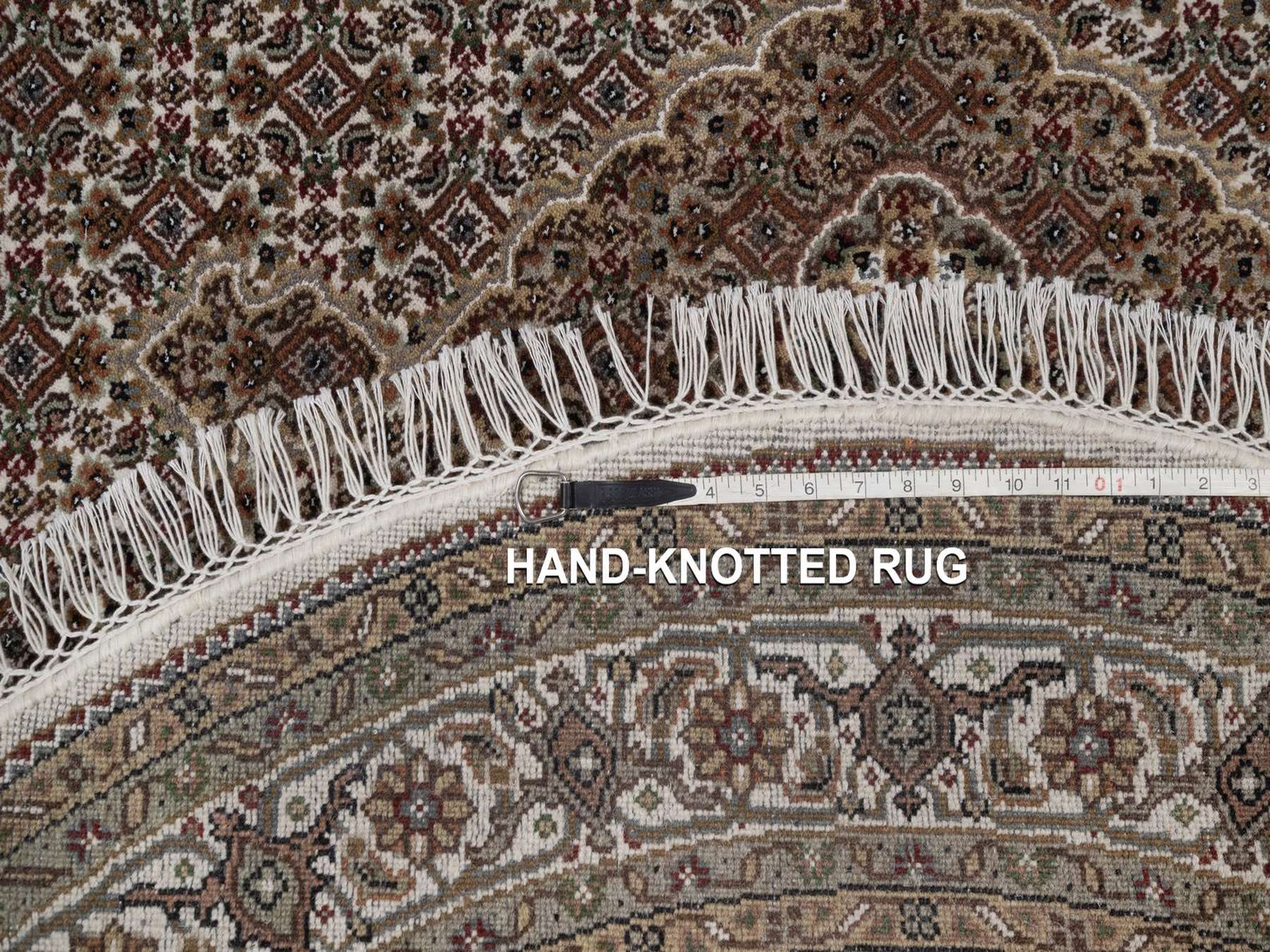 Tabriz hand-knotted wool rug in Ivory, 5' x 5', SKU O092693 (view 8)