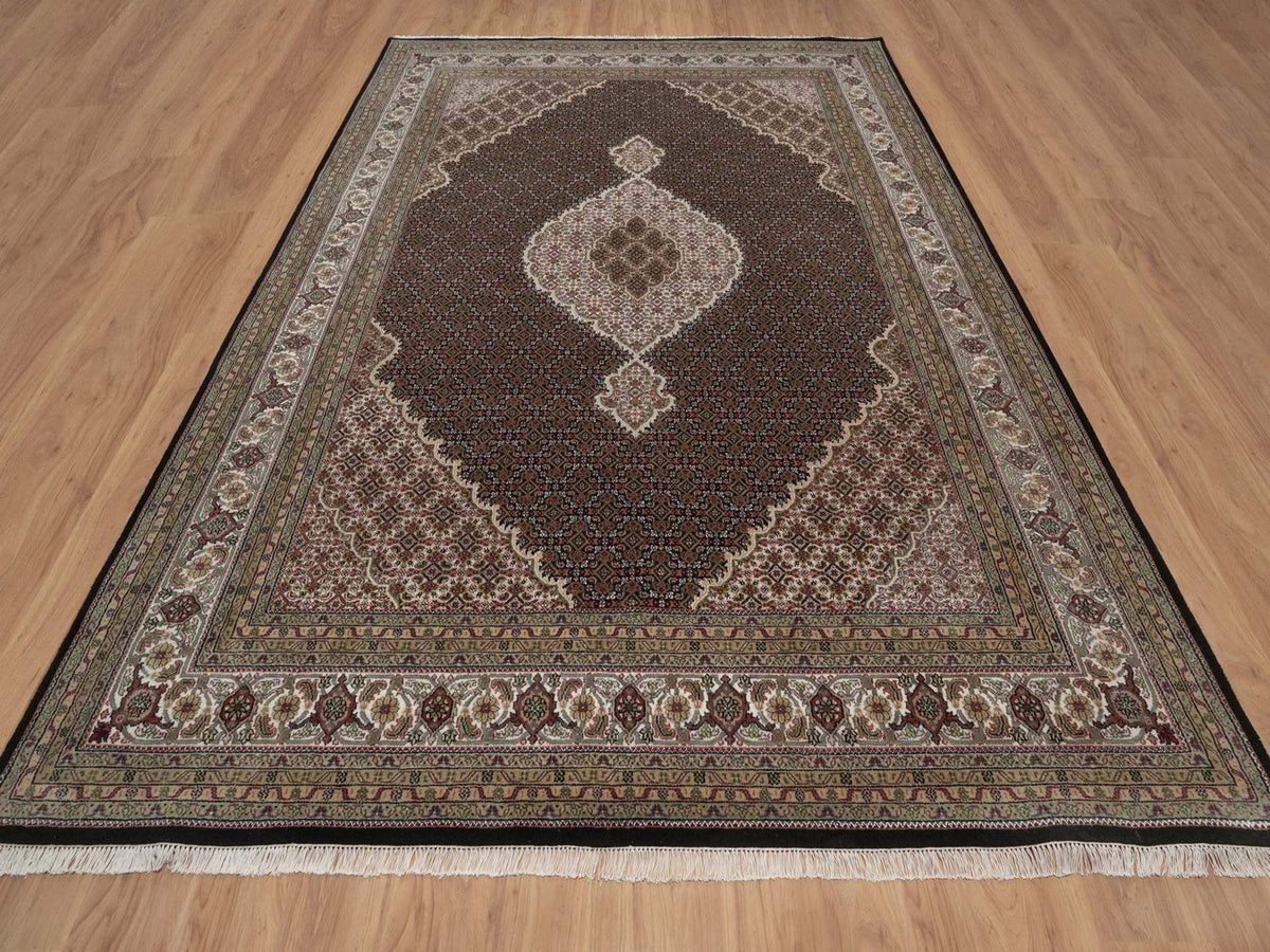 Tabriz hand-knotted wool rug in Black, 8'11" x 11'11", SKU O092694 (view 2)