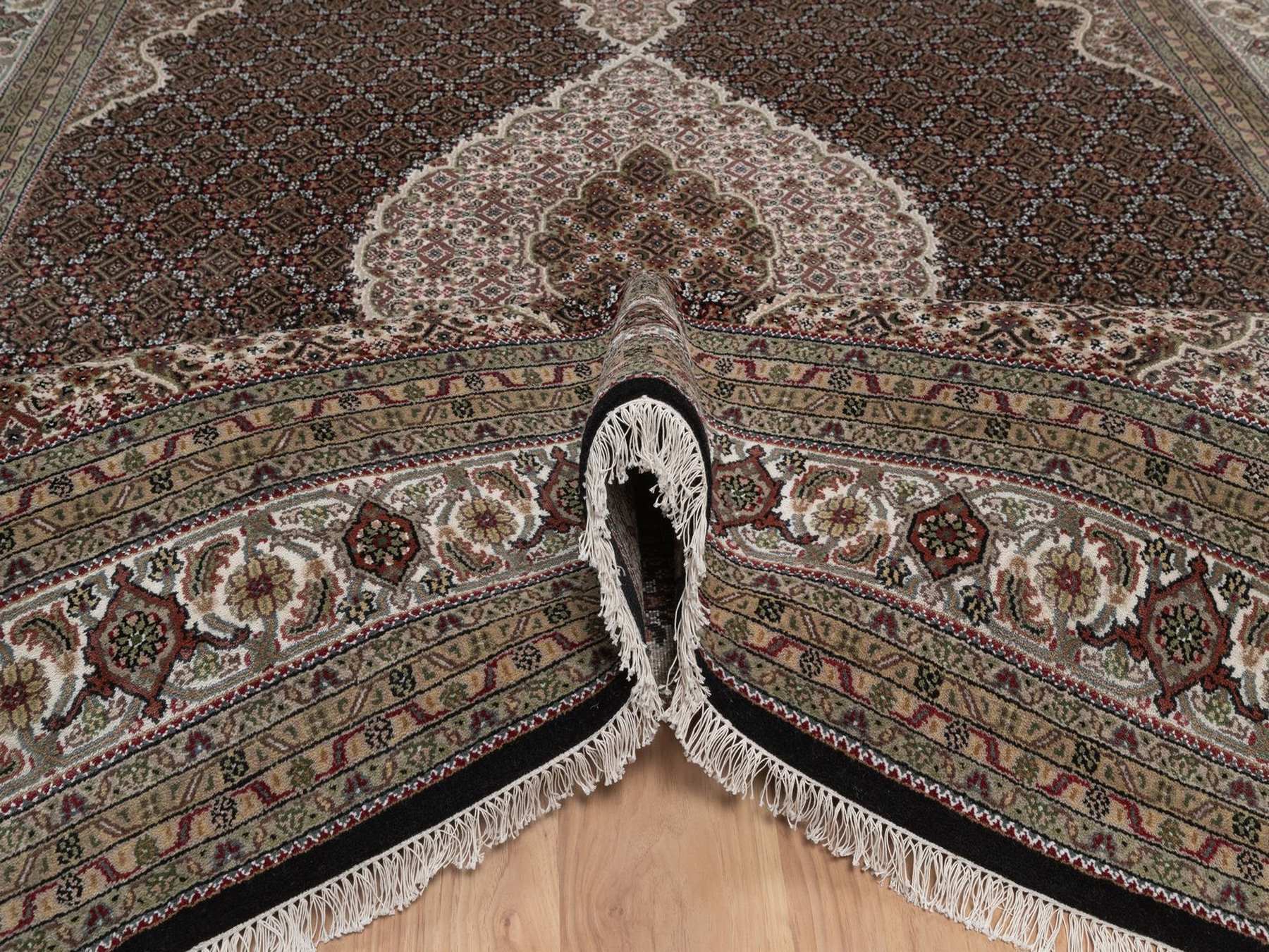 Tabriz hand-knotted wool rug in Black, 8'11" x 11'11", SKU O092694 (view 5)