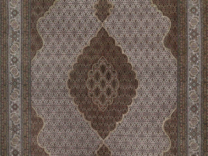 Tabriz hand-knotted wool rug in Ivory, 8'9" x 12'4", SKU O092695 (view 8)