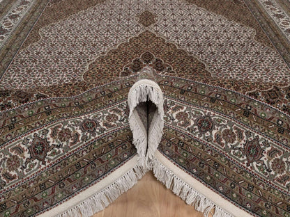 Tabriz hand-knotted wool rug in Ivory, 8' x 9'10", SKU O092697 (view 5)