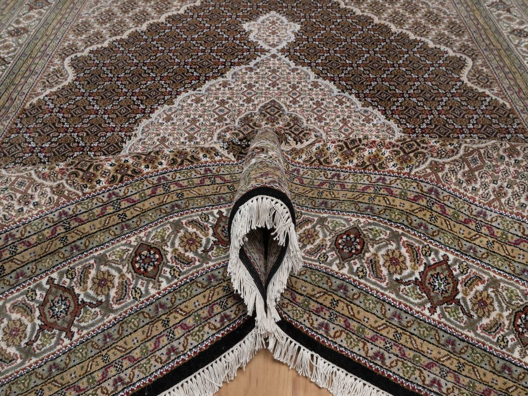 Tabriz hand-knotted wool rug in Black, 7'11" x 10'2", SKU O092698 (view 5)