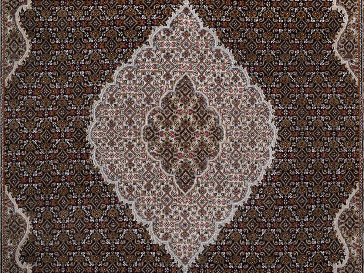 Tabriz hand-knotted wool rug in Black, 7'11" x 10'2", SKU O092698 (view 8)