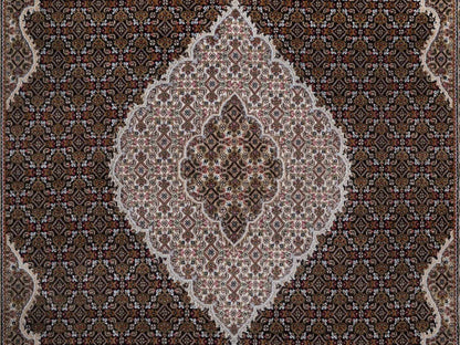 Tabriz hand-knotted wool rug in Black, 7'11" x 10'2", SKU O092698 (view 8)