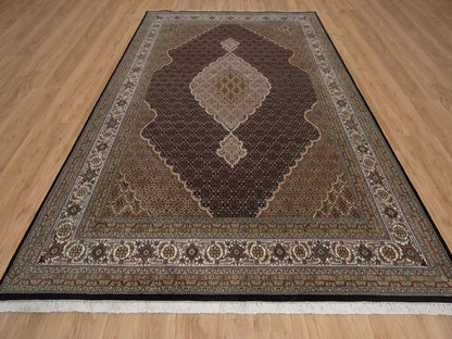 Tabriz hand-knotted wool rug in Black, 8'9" x 12'4", SKU O092702 (view 2)