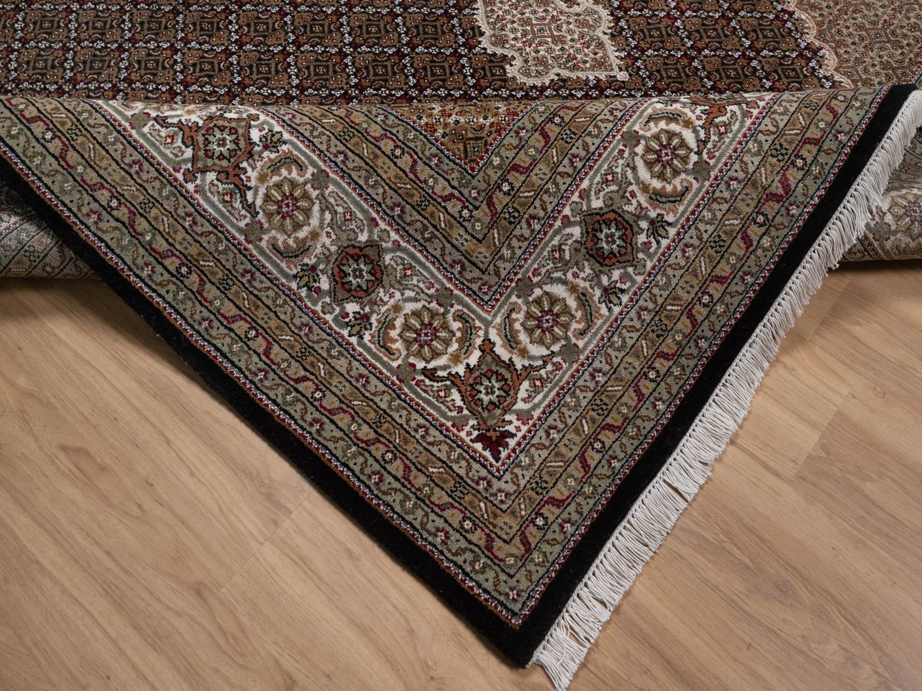 Tabriz hand-knotted wool rug in Black, 8'9" x 12'4", SKU O092702 (view 6)