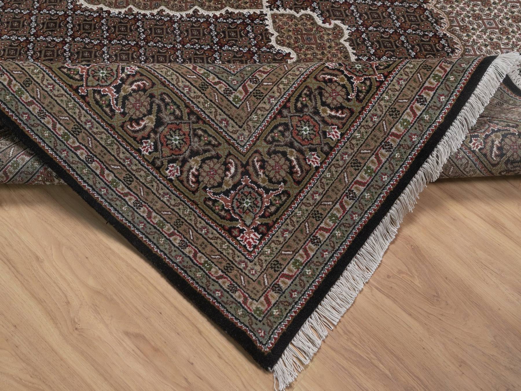 Tabriz hand-knotted wool rug in Black, 7'11" x 9'11", SKU O092703 (view 6)