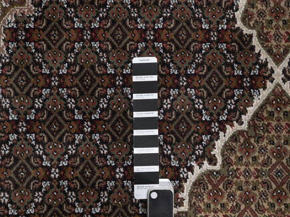 Tabriz hand-knotted wool rug in Black, 7'11" x 9'11", SKU O092703 (view 7)
