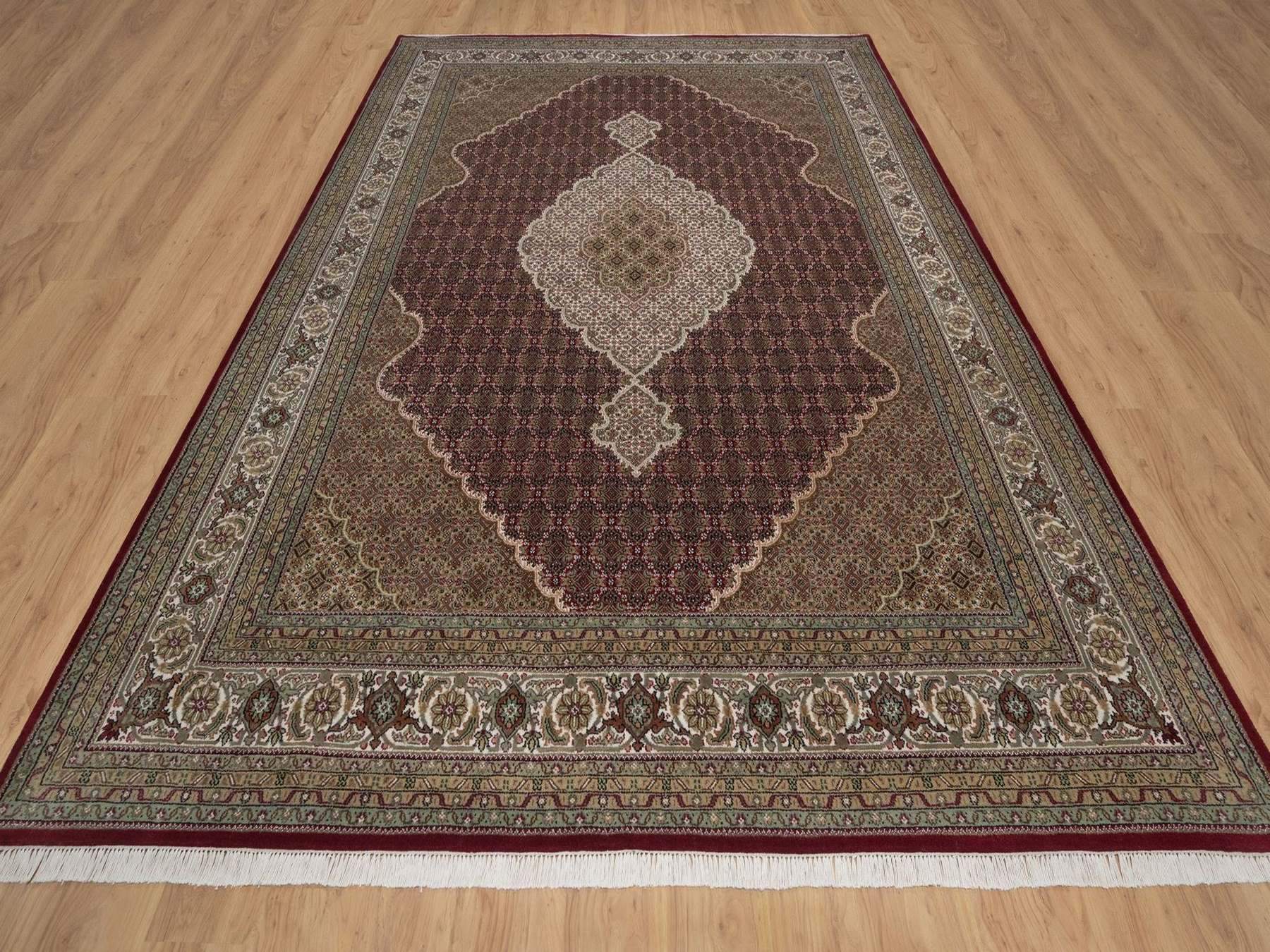 Tabriz hand-knotted wool rug in Red, 8'11" x 12'2", SKU O092704 (view 2)