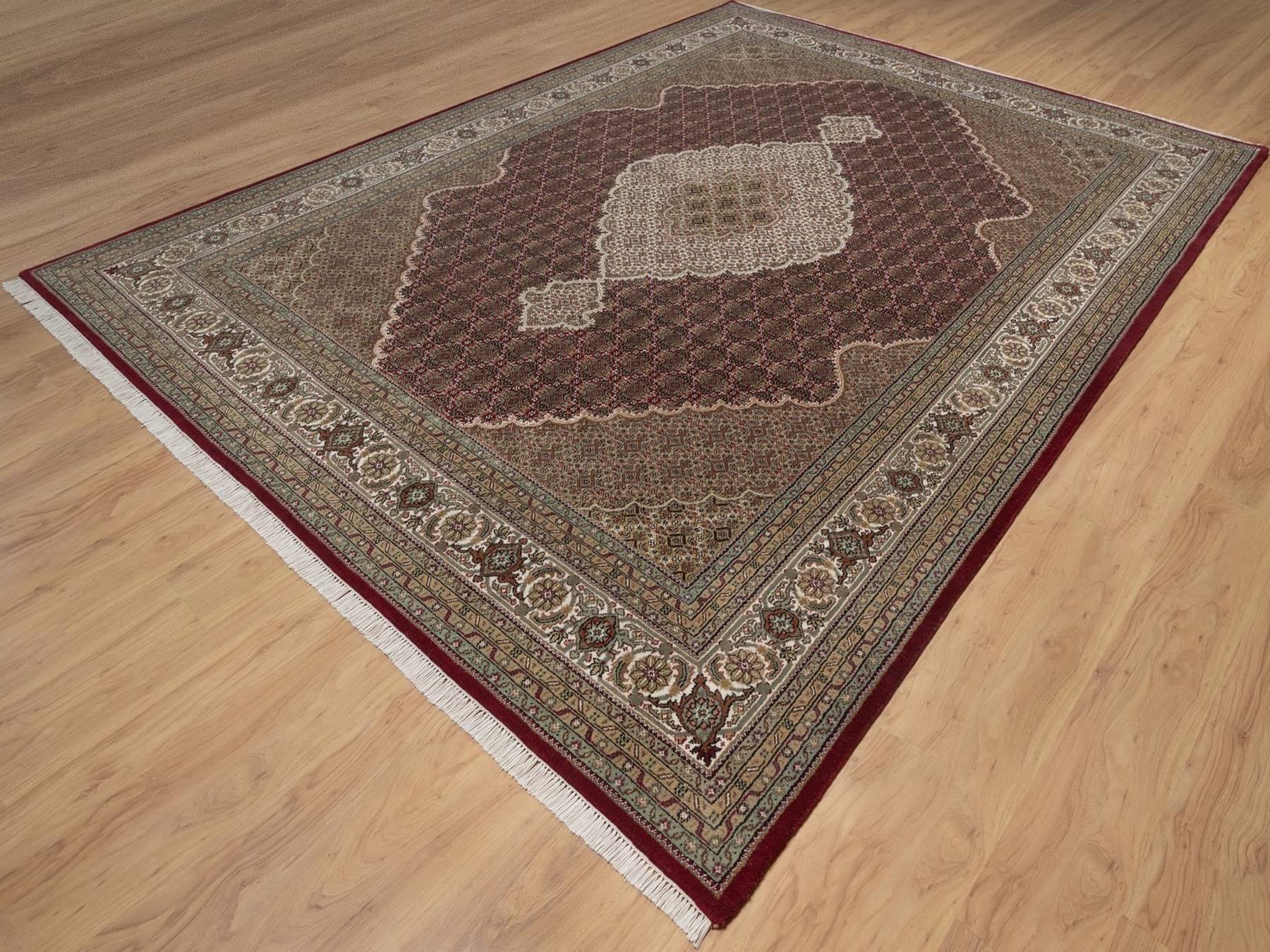 Tabriz hand-knotted wool rug in Red, 8'11" x 12'2", SKU O092704 (view 3)