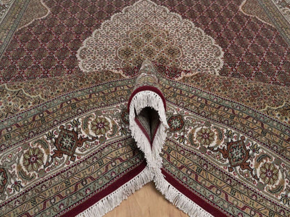 Tabriz hand-knotted wool rug in Red, 8'11" x 12'2", SKU O092704 (view 5)