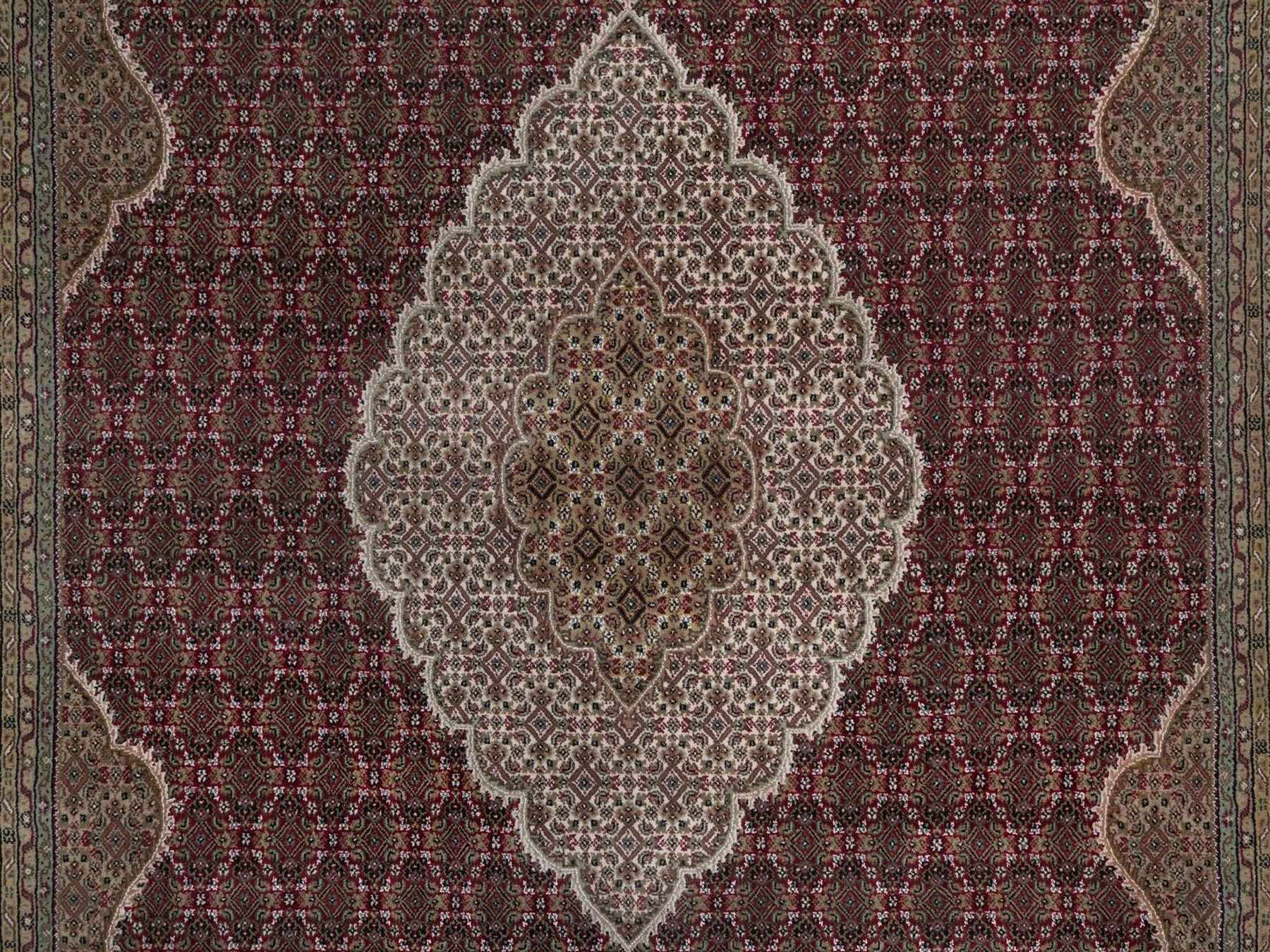 Tabriz hand-knotted wool rug in Red, 8'11" x 12'2", SKU O092704 (view 8)