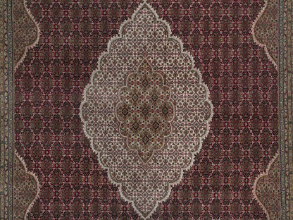 Tabriz hand-knotted wool rug in Red, 8'11" x 12'2", SKU O092704 (view 8)