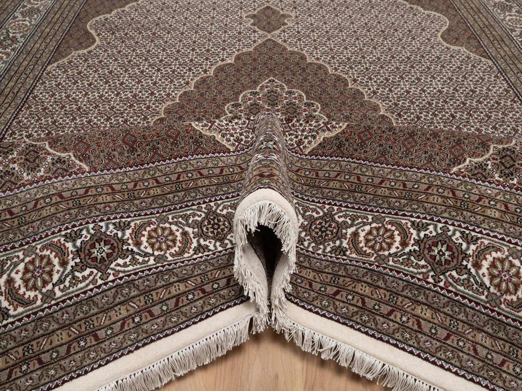 Tabriz hand-knotted wool rug in Ivory, 9'11" x 14'1", SKU O092705 (view 5)