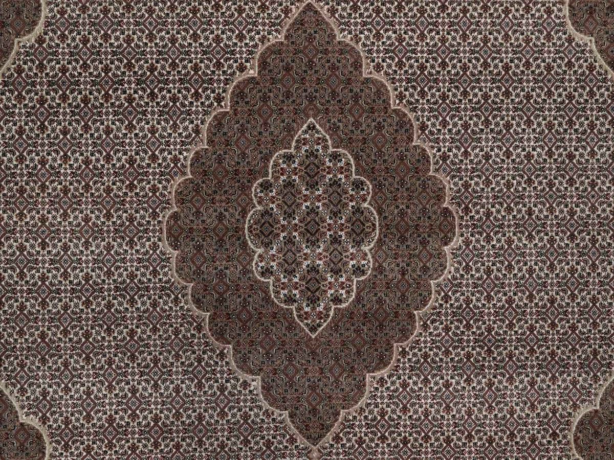 Tabriz hand-knotted wool rug in Ivory, 9'11" x 14'1", SKU O092705 (view 8)