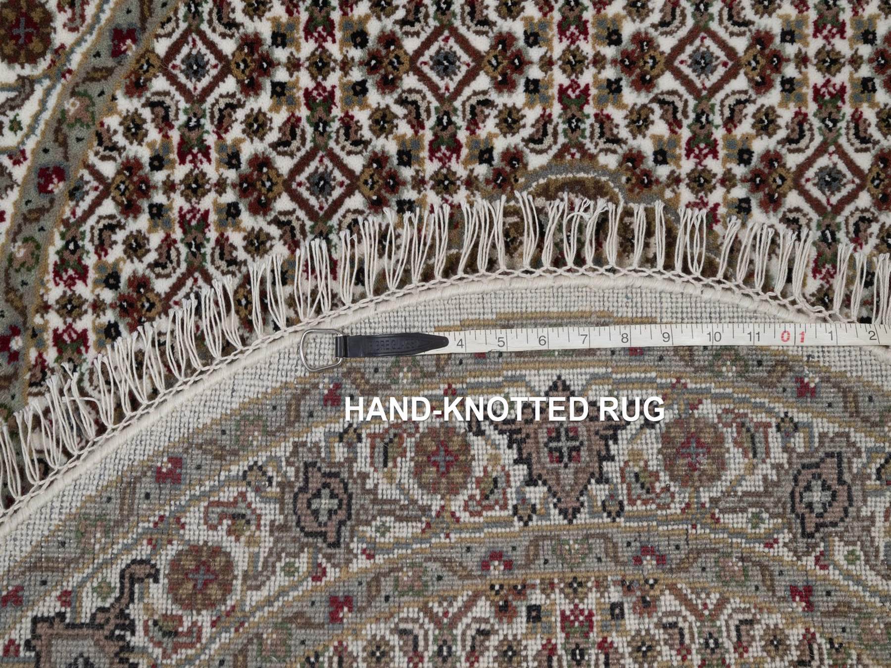 Tabriz hand-knotted wool rug in Ivory, 3'4" x 3'4", SKU O092706 (view 8)