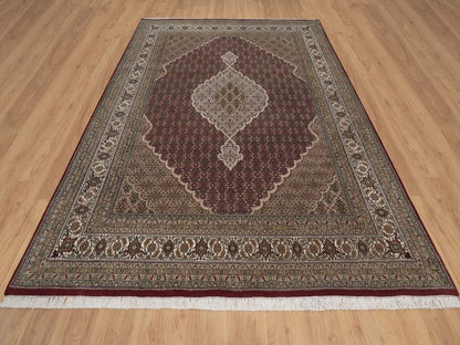Tabriz hand-knotted wool rug in Red, 7'10" x 10'3", SKU O092708 (view 2)