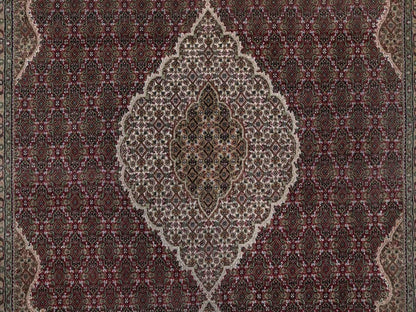 Tabriz hand-knotted wool rug in Red, 7'10" x 10'3", SKU O092708 (view 8)