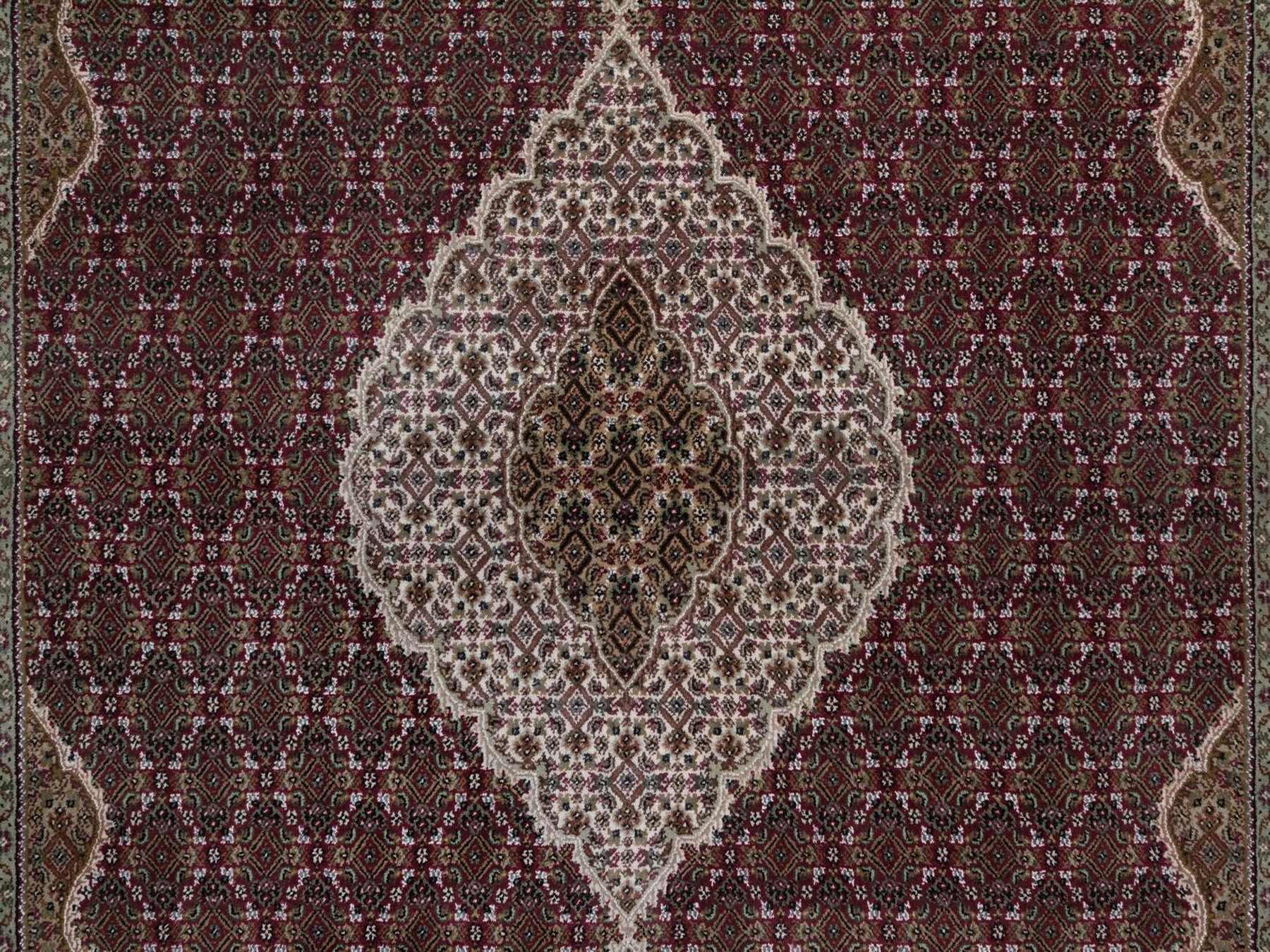 Tabriz hand-knotted wool rug in Red, 7'11" x 10'2", SKU O092709 (view 8)