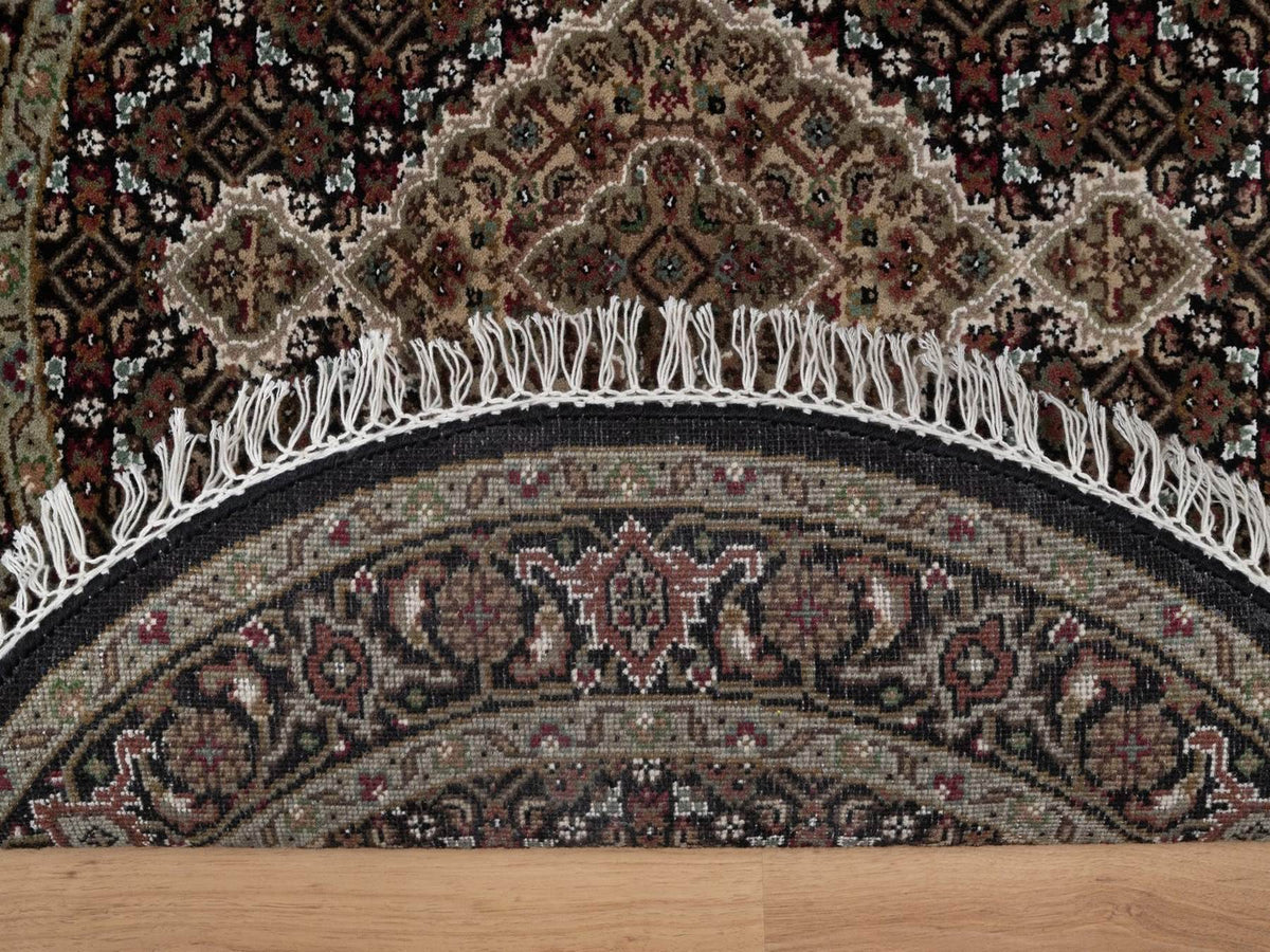 Tabriz hand-knotted wool rug in Black, 3'3" x 3'3", SKU O092712 (view 3)