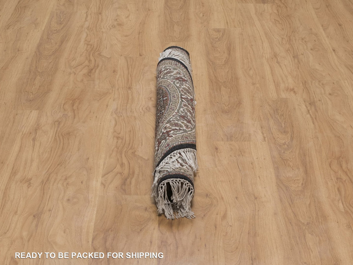 Tabriz hand-knotted wool rug in Black, 3'10" x 3'10", SKU O092714 (view 6)