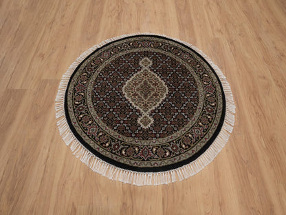 Tabriz hand-knotted wool rug in Black, 3'5" x 3'5", SKU O092718 (view 2)