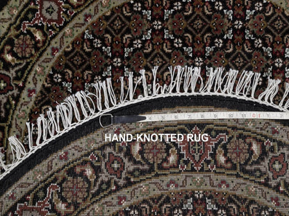 Tabriz hand-knotted wool rug in Black, 3'5" x 3'5", SKU O092718 (view 8)