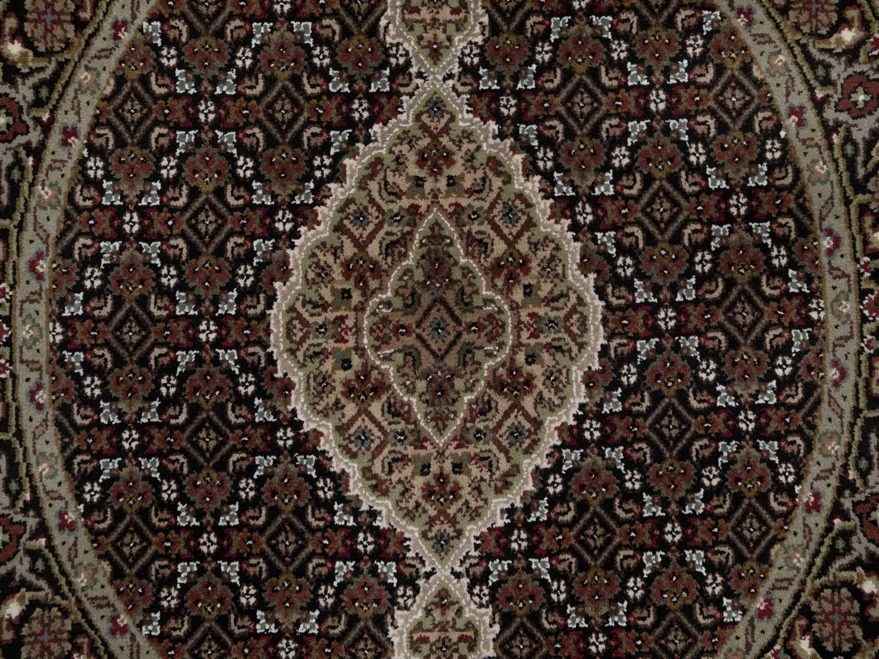Tabriz hand-knotted wool rug in Black, 3'4" x 3'4", SKU O092719 (view 5)
