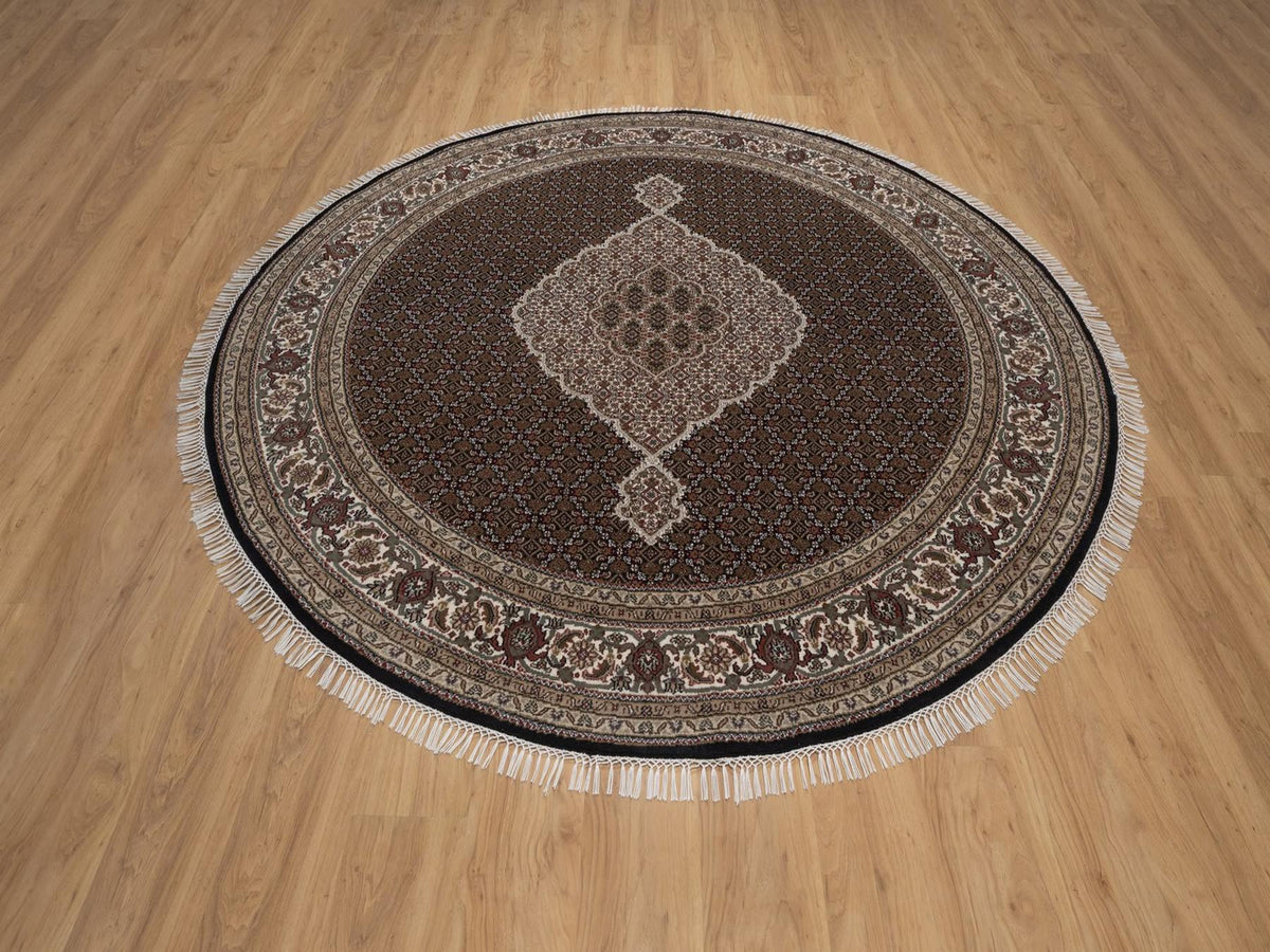 Tabriz hand-knotted wool rug in Black, 7'10" x 7'10", SKU O092721 (view 2)