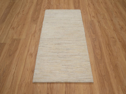 Gabbeh Modern / Contemporary hand-knotted wool rug in Ivory, 2'3" x 4'5", SKU O092722 (view 2)