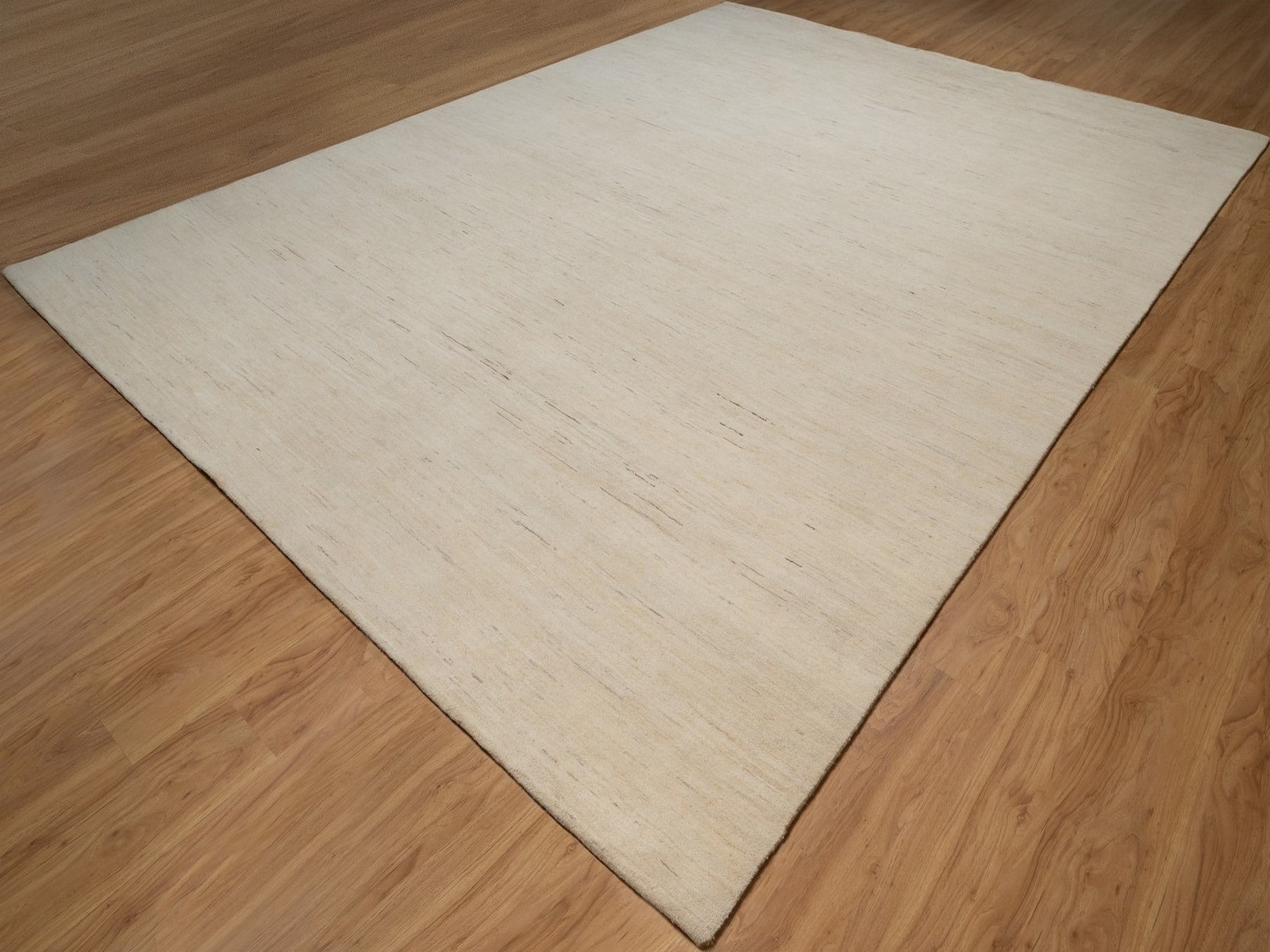 Gabbeh Modern / Contemporary hand-knotted wool rug in Ivory, 10'2" x 13'11", SKU O092724 (view 3)