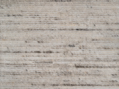 Modern / Contemporary hand-knotted polyester rug in Ivory, 2' x 3', SKU O092733 (view 5)