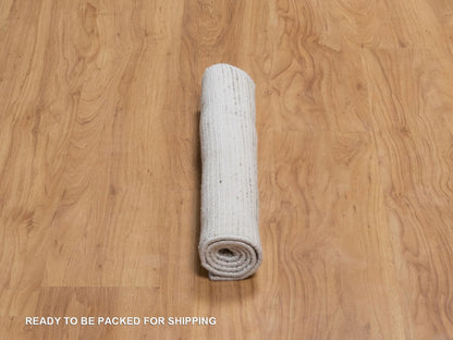Modern / Contemporary hand-knotted polyester rug in Ivory, 2' x 3', SKU O092733 (view 6)