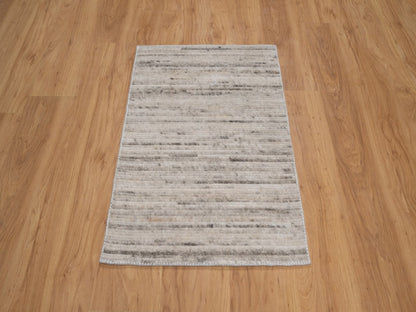 Modern / Contemporary hand-knotted polyester rug in Ivory, 2' x 3', SKU O092734 (view 2)