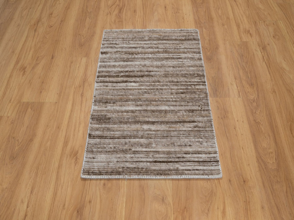 Modern / Contemporary hand-knotted polyester rug in Brown, 2' x 3', SKU O092738 (view 2)