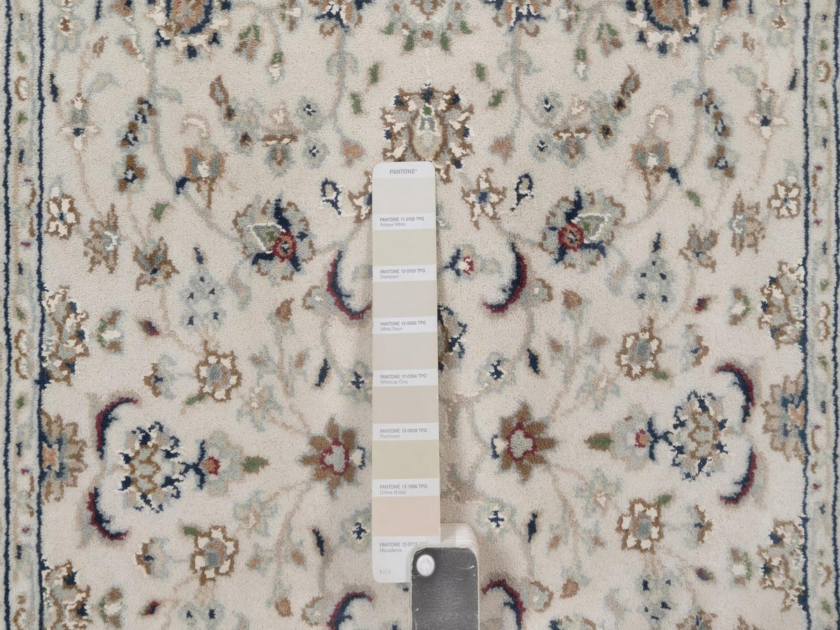 Nain hand-knotted wool/silk runner in Ivory, 2'7" x 12'2", SKU O092742 (view 4)
