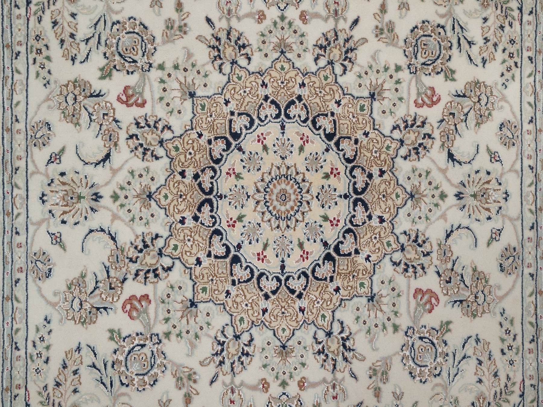 Nain hand-knotted wool/silk rug in Ivory, 5'11" x 9', SKU O092745 (view 8)