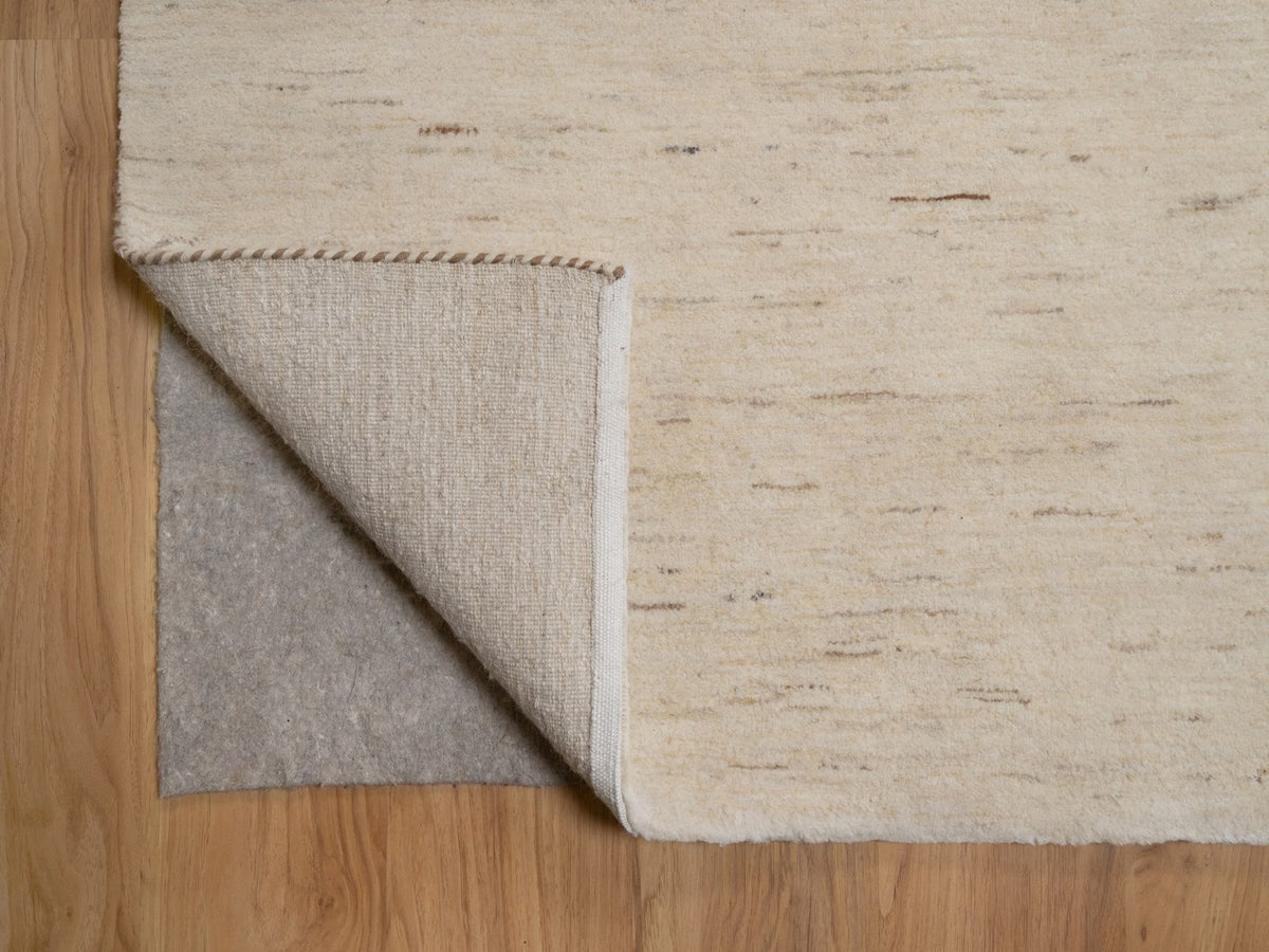 Gabbeh Modern / Contemporary hand-knotted wool rug in Ivory, 13'3" x 13'3", SKU O092749 (view 4)