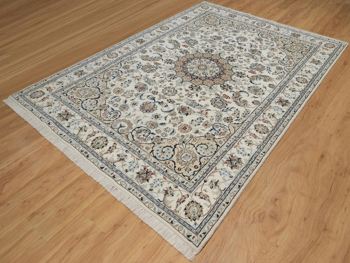 Nain hand-knotted wool/silk rug in Ivory, 6'2" x 8'11", SKU O092750 (view 3)