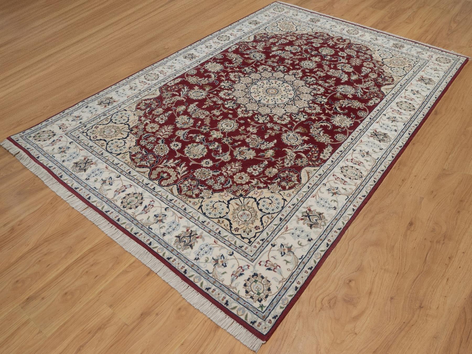 Nain hand-knotted wool/silk rug in Red, 5'10" x 8'11", SKU O092751 (view 3)