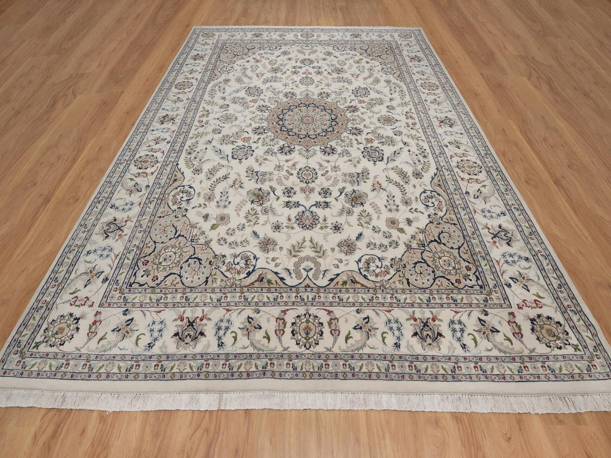 Nain hand-knotted wool/silk rug in Ivory, 8'9" x 12'1", SKU O092758 (view 2)