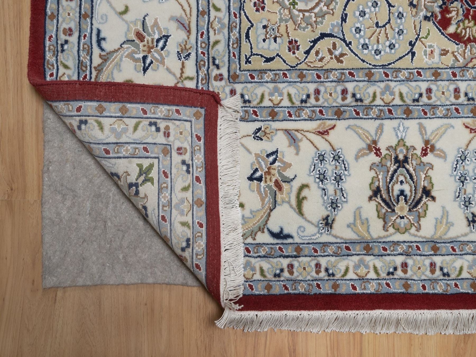 Nain hand-knotted wool/silk rug in Red, 7'10" x 10'1", SKU O092762 (view 4)