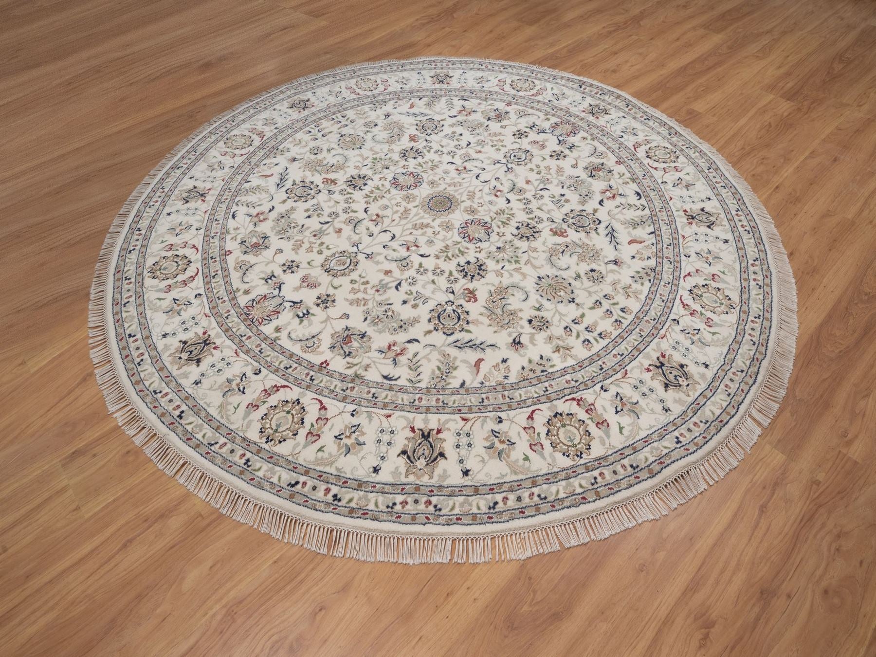 Nain hand-knotted wool/silk rug in Ivory, 7'10" x 7'10", SKU O092764 (view 3)