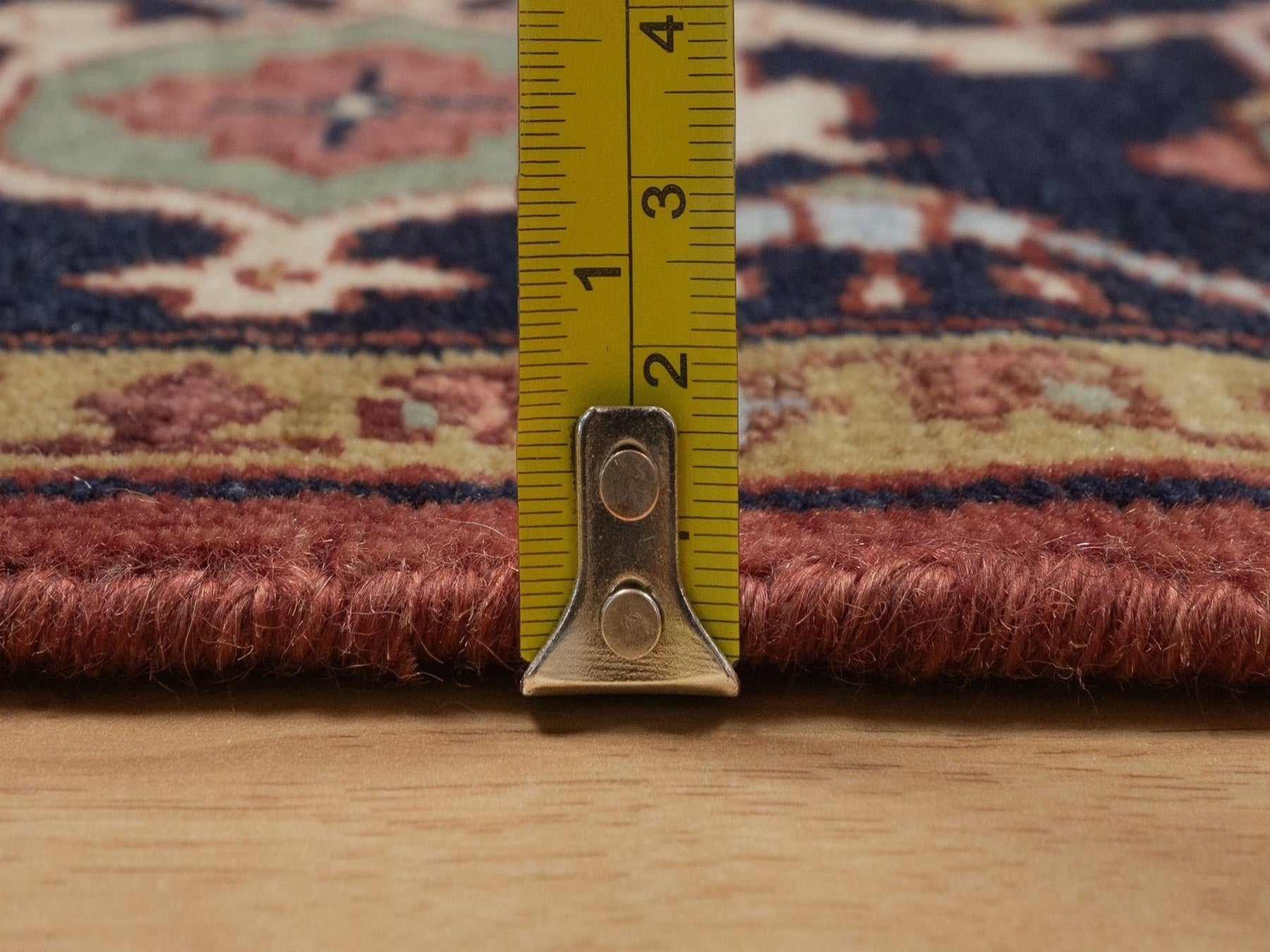 Heriz Heriz hand-knotted wool rug in Red, 4'11" x 7'4", SKU O092784 (view 7)